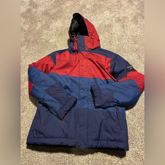 Boys quicksilver ski coat. Large (12)
